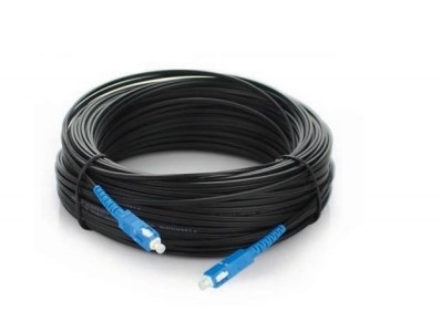 كابل التصحيح بالألياف الضوئية FTTH LC SC ST FC PC UPC APC SingleMode Simplex Outdoor Optical Fiber Drop كابل التصحيح