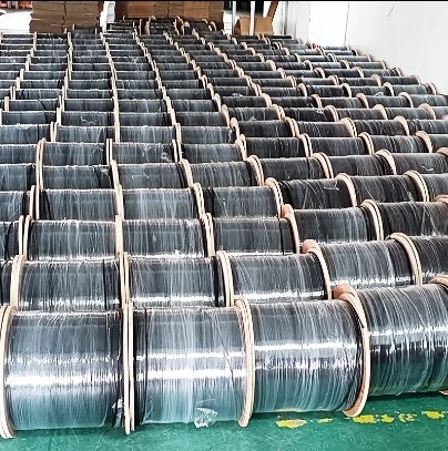 الاستخدام في كابلات FTTH ذاتية الدعم في الداخل والخارج