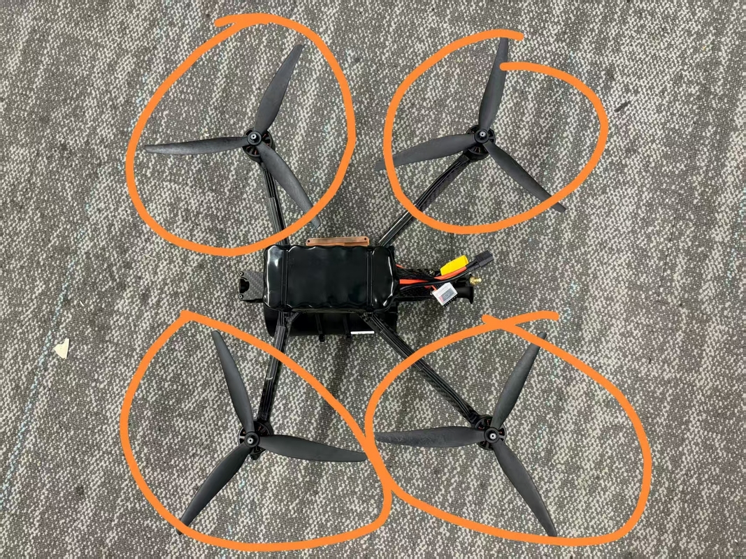 15 بوصة SE نسخة أربعة محاور FPV طائرات بدون طيار مع كاميرا لأداء رفيع المستوى