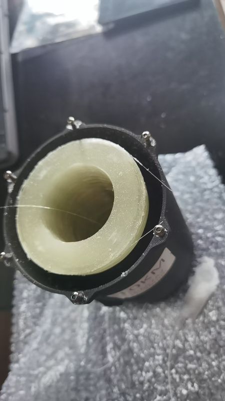 طائرة بدون طيار FPV رباعية المراوح بمدى 10 كيلومترات/لفة إشارات مستقرة حوالي 60-70 نيوتن مع موصل FC