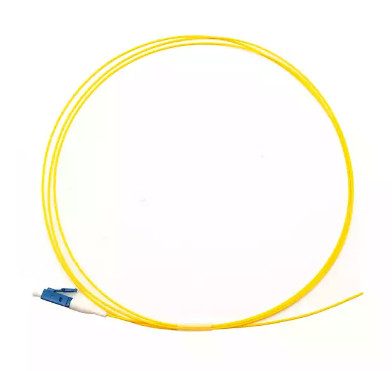 LC UPC APC أحادي الوضع 0.9 مم FTTH الألياف الضوئية ضفيرة PVC LSZH 1.5m LC / Pc